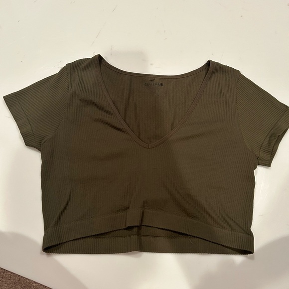 Garage Tops - Ribbed Garage t-shirt